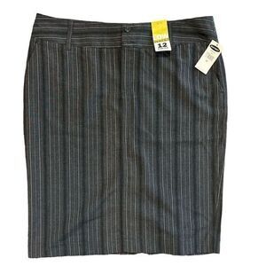 Old Navy skirt Womens Size 12 Knee Length low waist stretch‎ gray pinstripe NEW